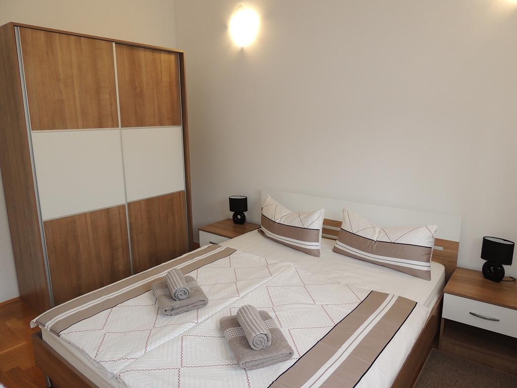 Apartment Cindy Lovran Buitenkant foto
