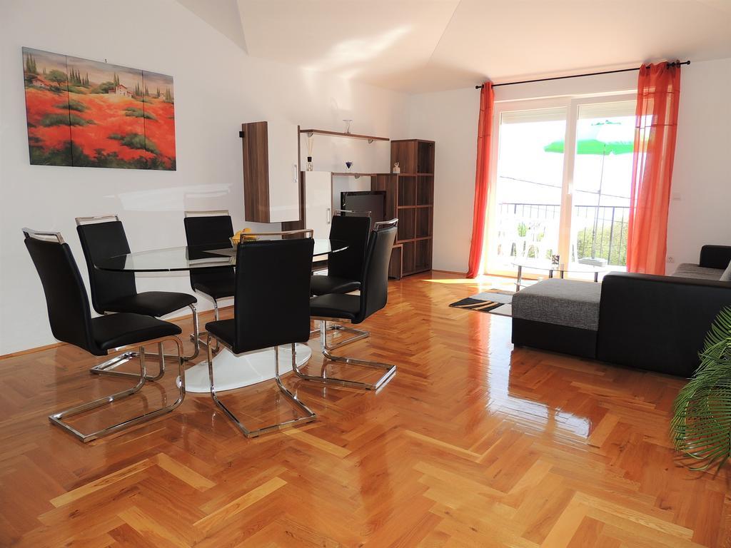 Apartment Cindy Lovran Buitenkant foto
